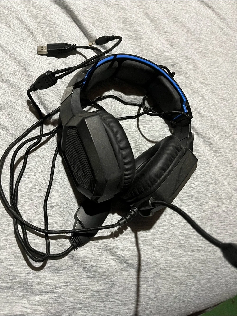 Wired Over-Ear Gaming Headset - Black with Blue Accent